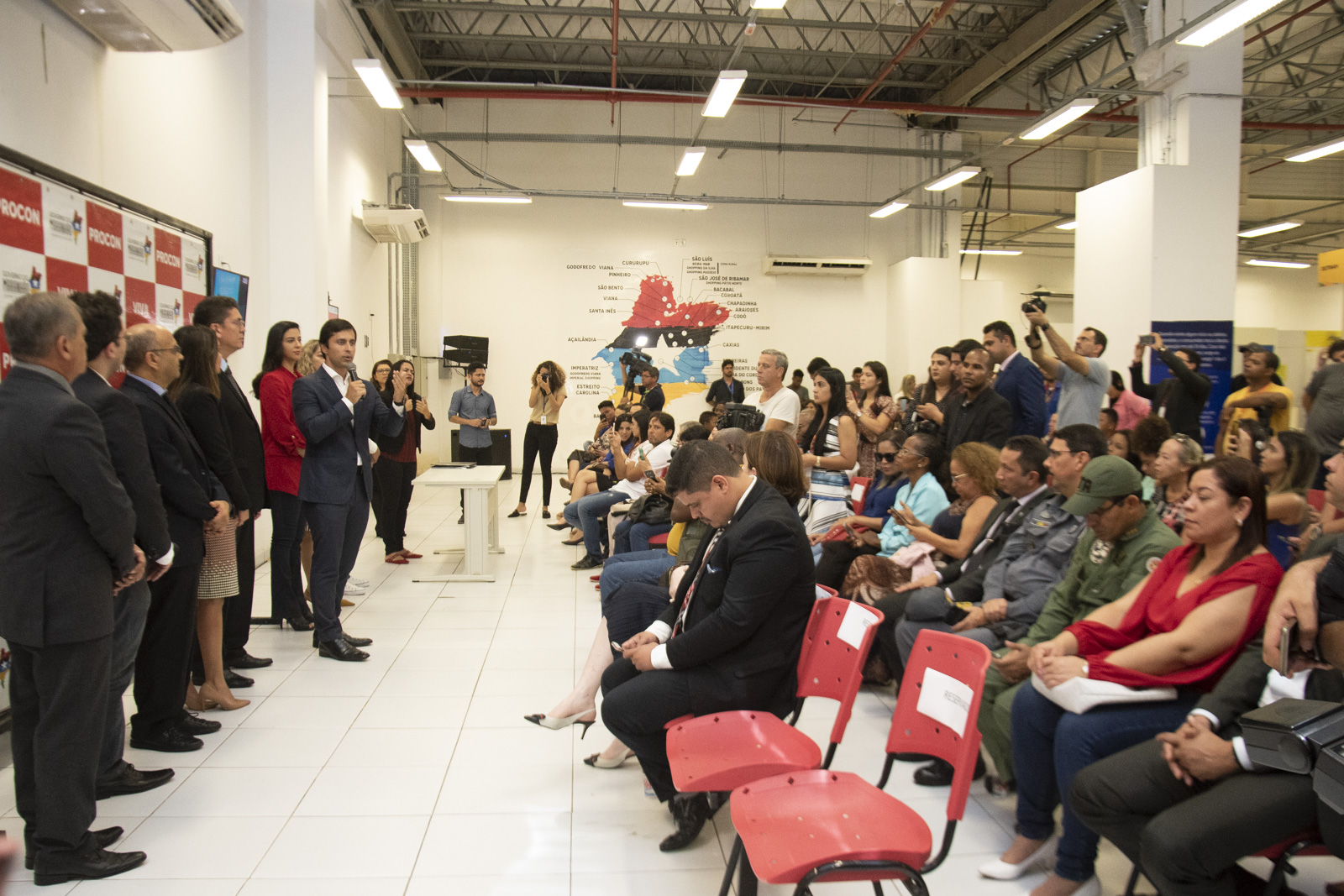 Deputados participam do lançamento do novo modelo de Carteira de Identidade do Maranhão