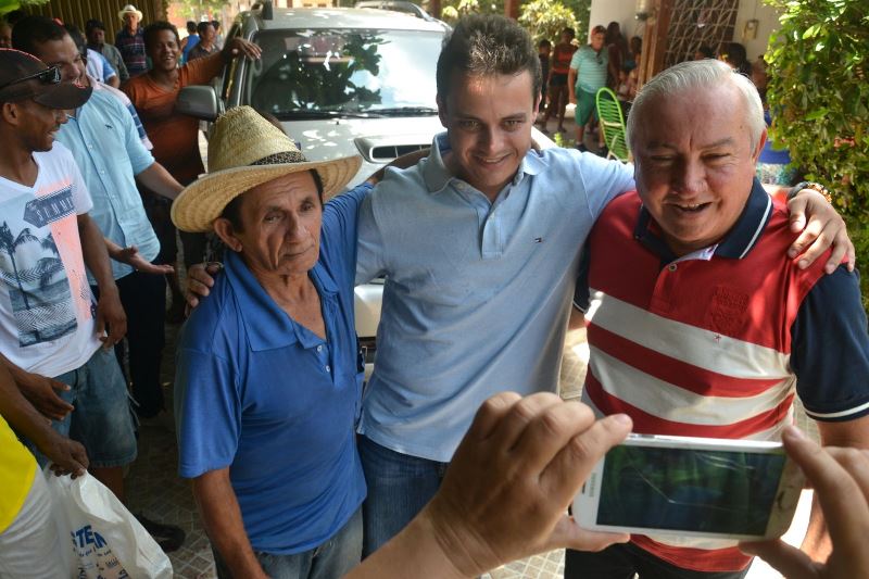 Glalbert Cutrim participa de festa popular em São Mateus