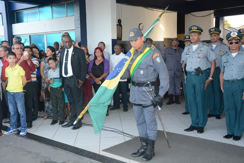 Cabo Campos acompanha formatura de novos policias militares